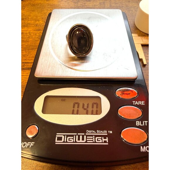VTG Silver Tone Black Oval Cabochon Statement Ring Size 5.5 Retro Fashion Jewelr - Picture 4 of 5